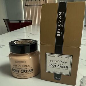 NWT Beekman 1802 Pot of Gold Shimmer Body Cream